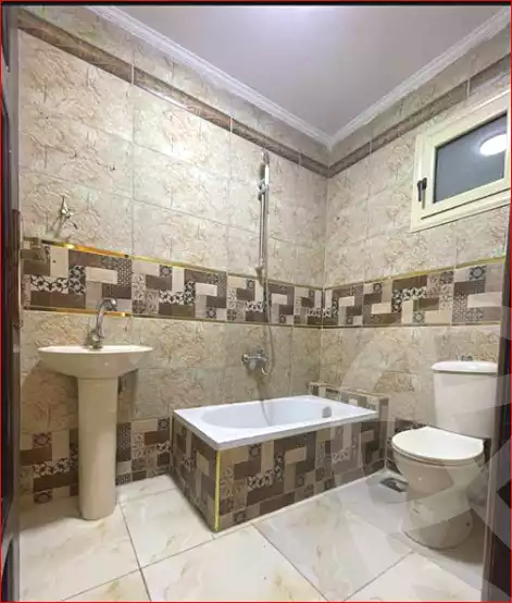 https://aqarmap.com.eg/ar/listing/6856587-for-sale-alexandria-sydy-bshr-sydy-bshr-bhry-shr-mhmwd-l-yswy