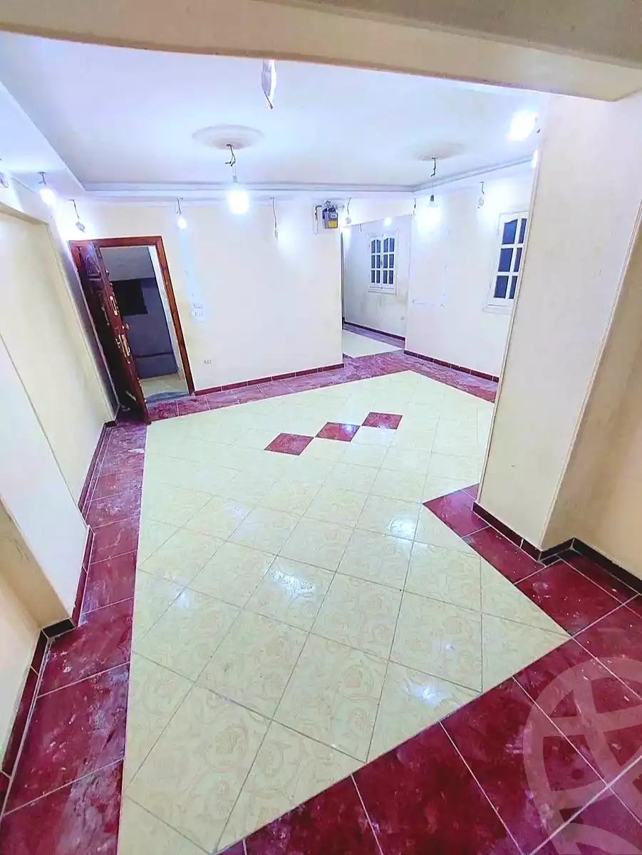 https://aqarmap.com.eg/ar/listing/6856642-for-sale-alexandria-sydy-bshr-sydy-bshr-bhry-ali-hipa-st