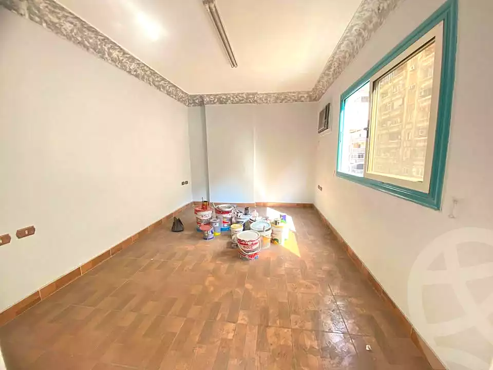 https://aqarmap.com.eg/en/listing/6856866-for-sale-alexandria-sydy-bshr-sydy-bshr-bhry-gamal-abd-el-nasir-st