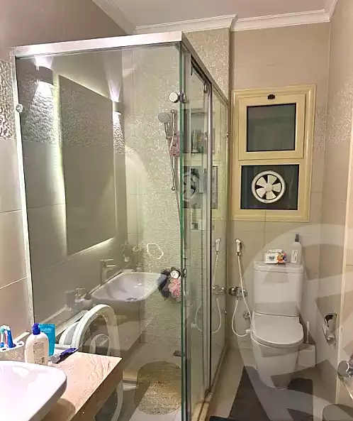 https://aqarmap.com.eg/ar/listing/6857052-for-sale-alexandria-lauran