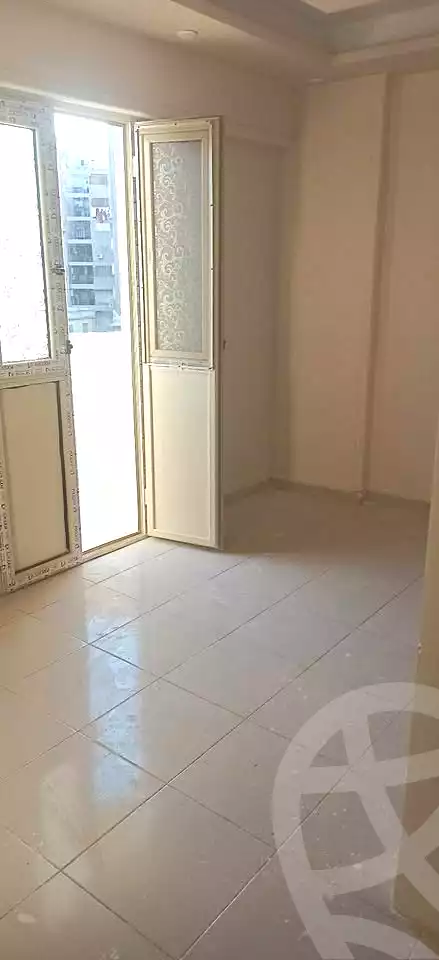 https://aqarmap.com.eg/en/listing/6857310-for-sale-alexandria-moharram-bey