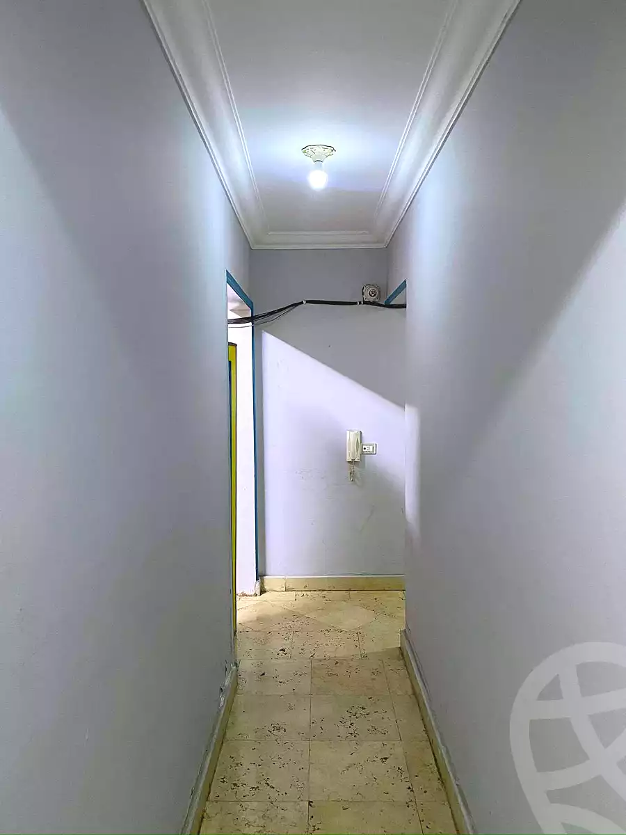 https://aqarmap.com.eg/ar/listing/6857810-for-rent-cairo-helwan-mohamed-sayed-ahmed-st