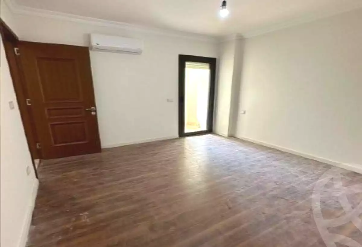 https://aqarmap.com.eg/ar/listing/6858855-for-sale-cairo-el-shorouk-compounds-aljar-british-district-compound
