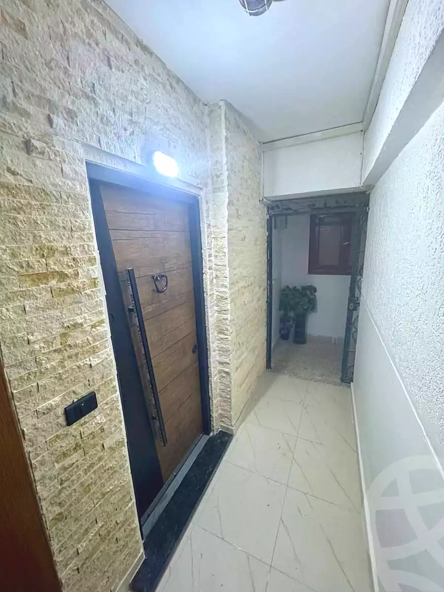 https://aqarmap.com.eg/ar/listing/6858934-for-sale-alexandria-sydy-bshr-sydy-bshr-bhry-shr-mhmwd-l-yswy