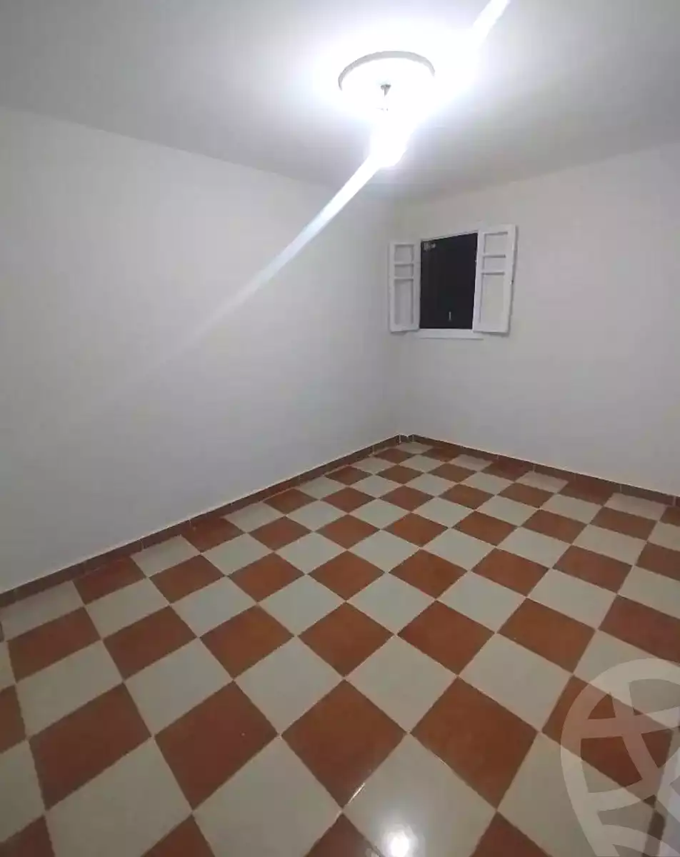 https://aqarmap.com.eg/en/listing/6859081-for-sale-alexandria-lsywf-el-falki