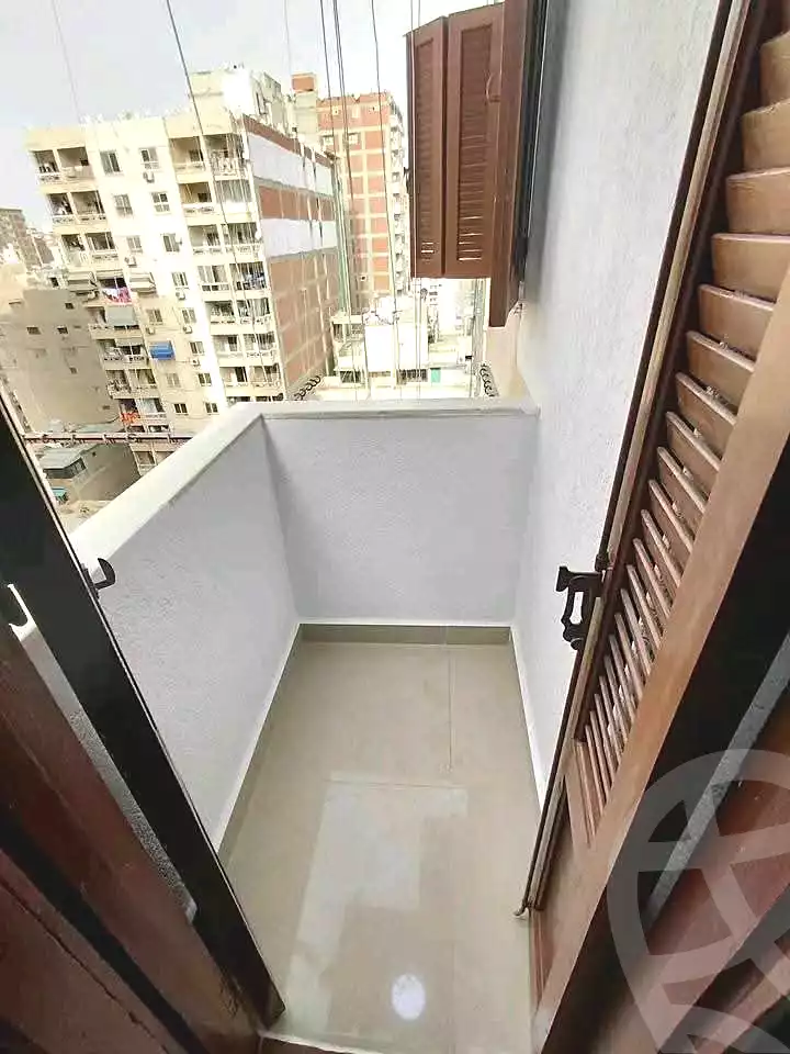 https://aqarmap.com.eg/ar/listing/6859277-for-sale-alexandria-sydy-bshr-sydy-bshr-bhry-gamal-abd-el-nasir-st