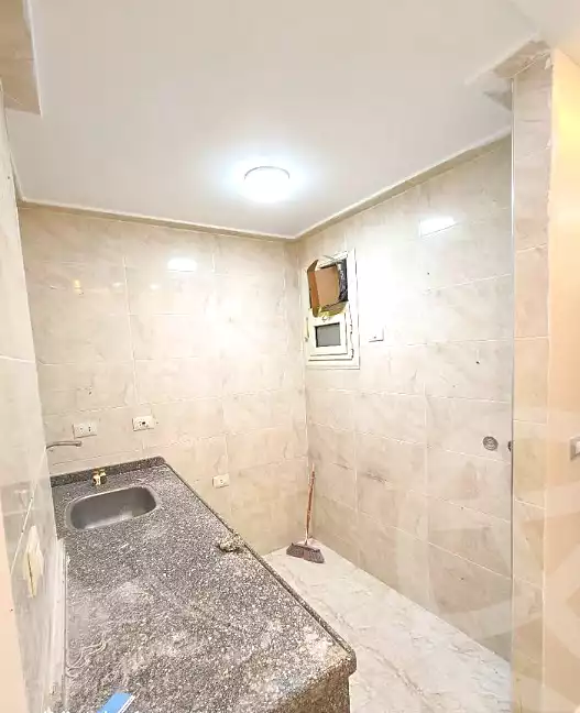 https://aqarmap.com.eg/ar/listing/6859529-for-sale-alexandria-bw-qyr-street-16