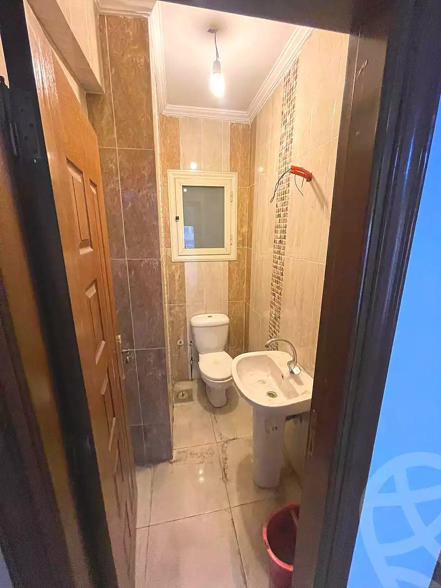 https://aqarmap.com.eg/ar/listing/6860094-for-sale-alexandria-camp-cesar-port-said-street