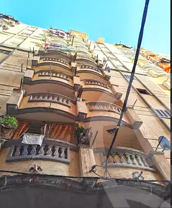 https://aqarmap.com.eg/en/listing/6860142-for-sale-alexandria-al-agamy-el-hanouvel