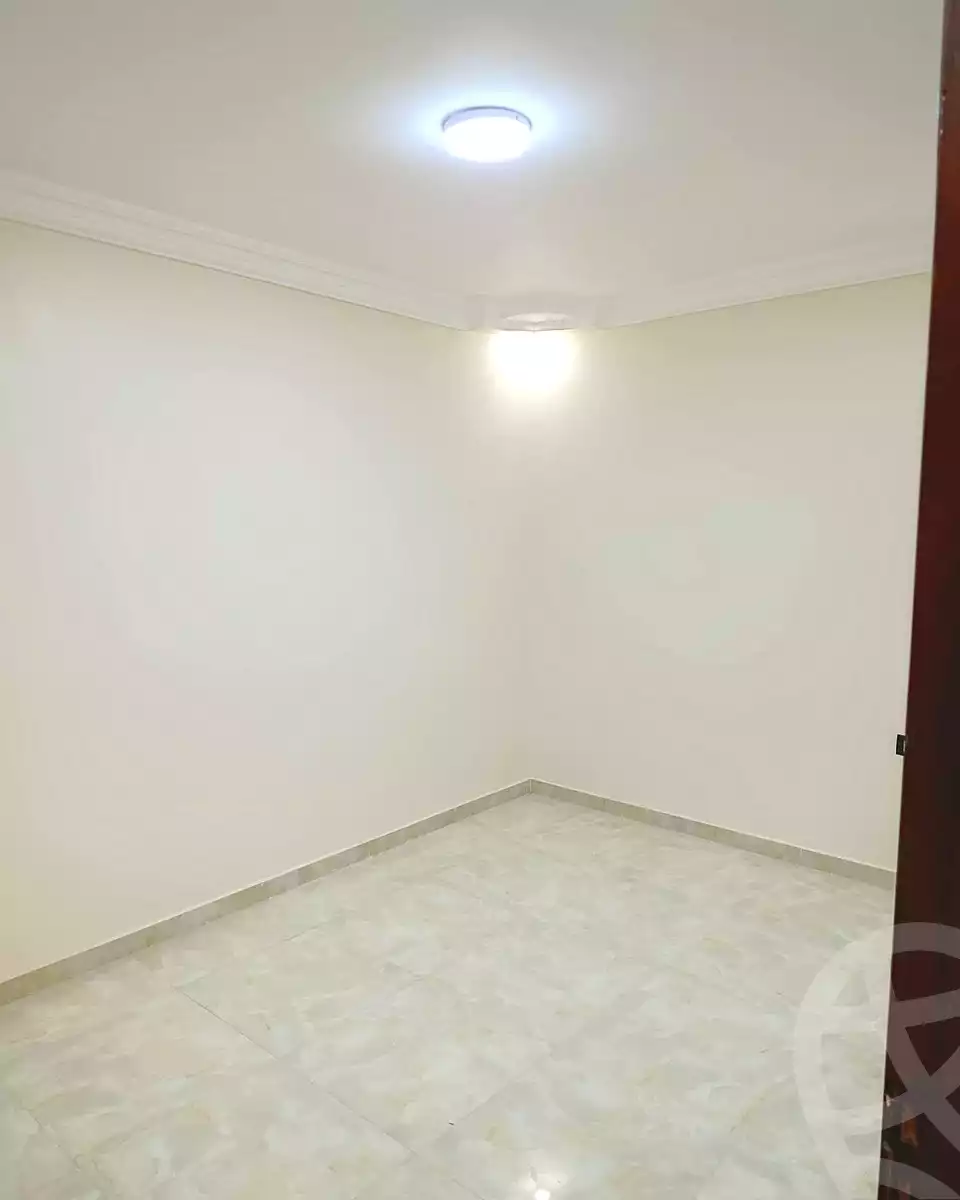 https://aqarmap.com.eg/en/listing/6860493-for-sale-cairo-elnozha-Streettt-27