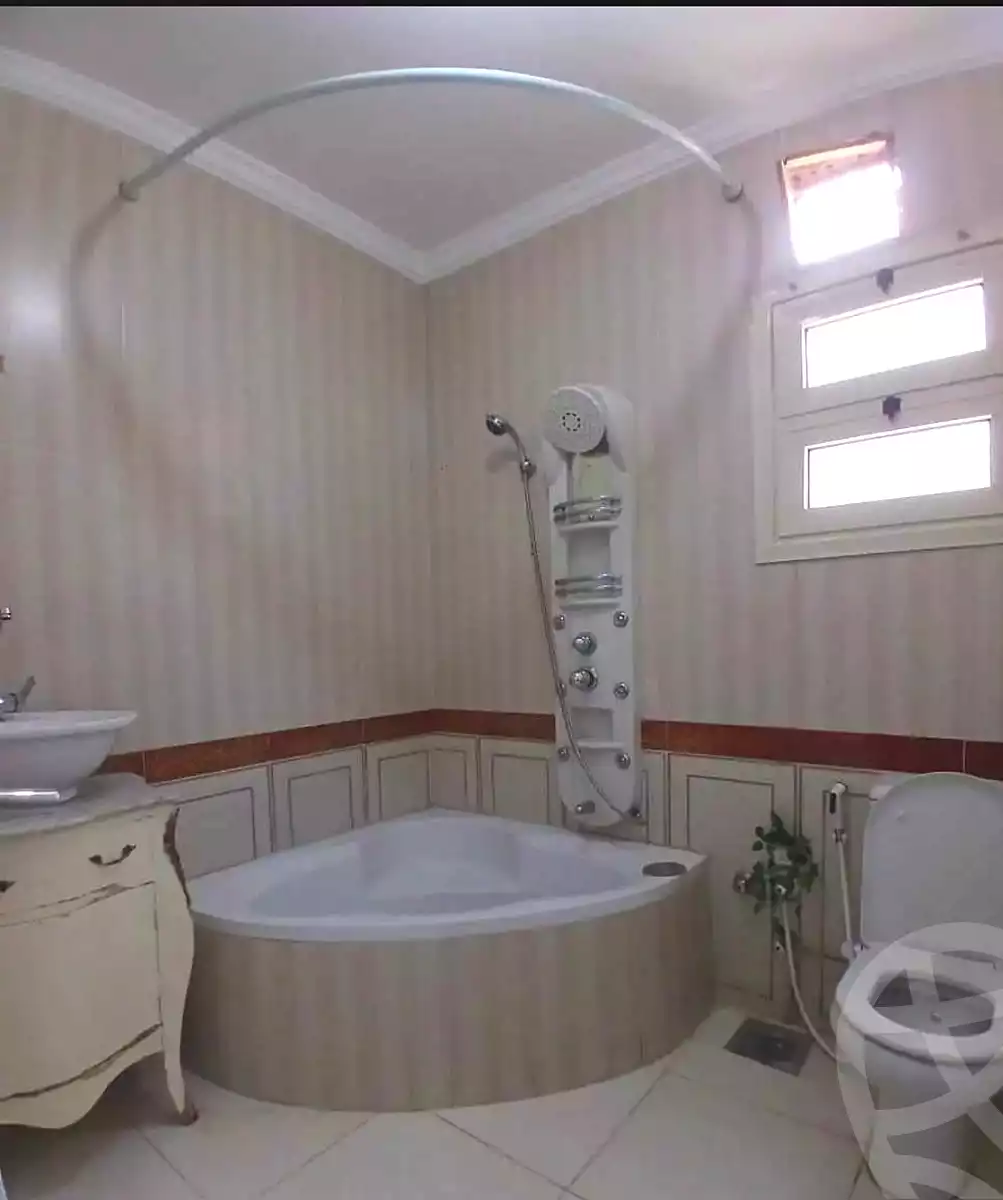https://aqarmap.com.eg/en/listing/6860550-for-sale-alexandria-camp-cesar-kanoub-st