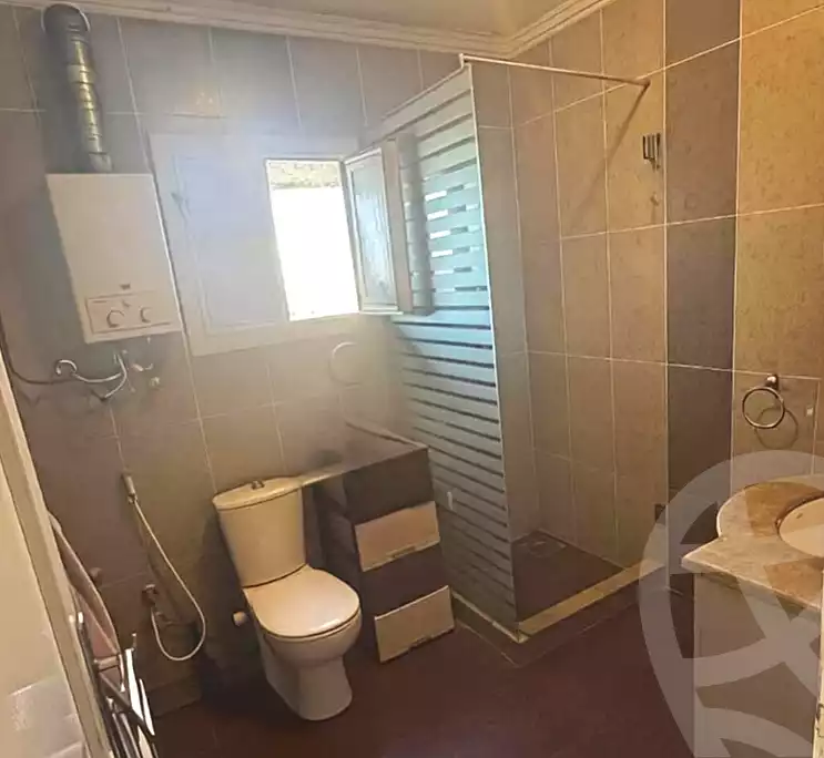 https://aqarmap.com.eg/en/listing/6860400-for-rent-alexandria-zezenia