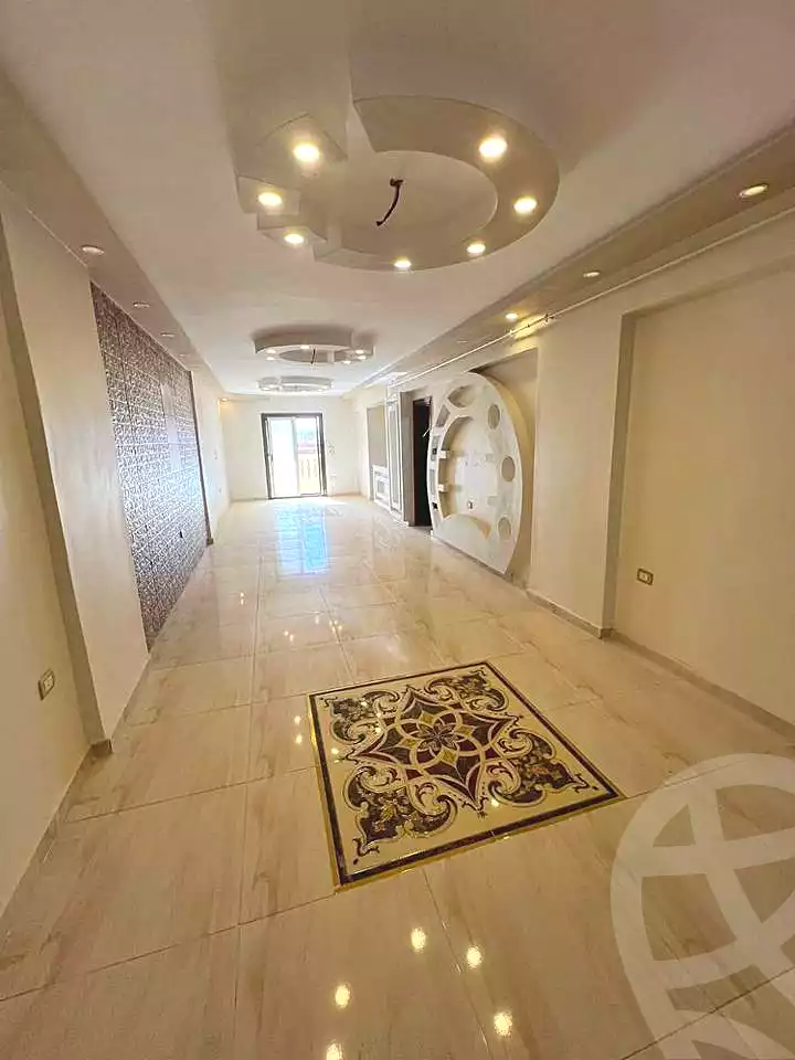 https://aqarmap.com.eg/ar/listing/6860752-for-sale-alexandria-al-agamy-lbytsh-bianchiii