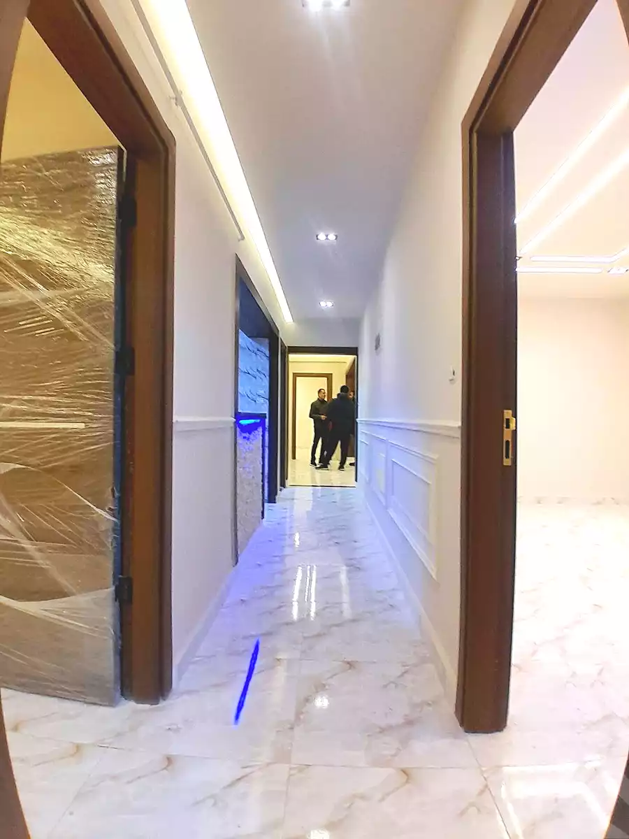 https://aqarmap.com.eg/en/listing/6860787-for-sale-alexandria-el-asafra-l-sfr-bhry-el-geish-rd