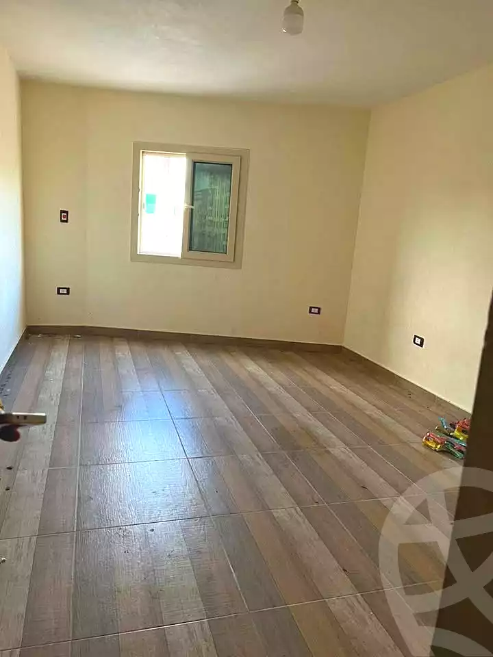 https://aqarmap.com.eg/ar/listing/6860832-for-sale-alexandria-al-agamy-el-hanouvel-al-haded-we-al-soulb-st