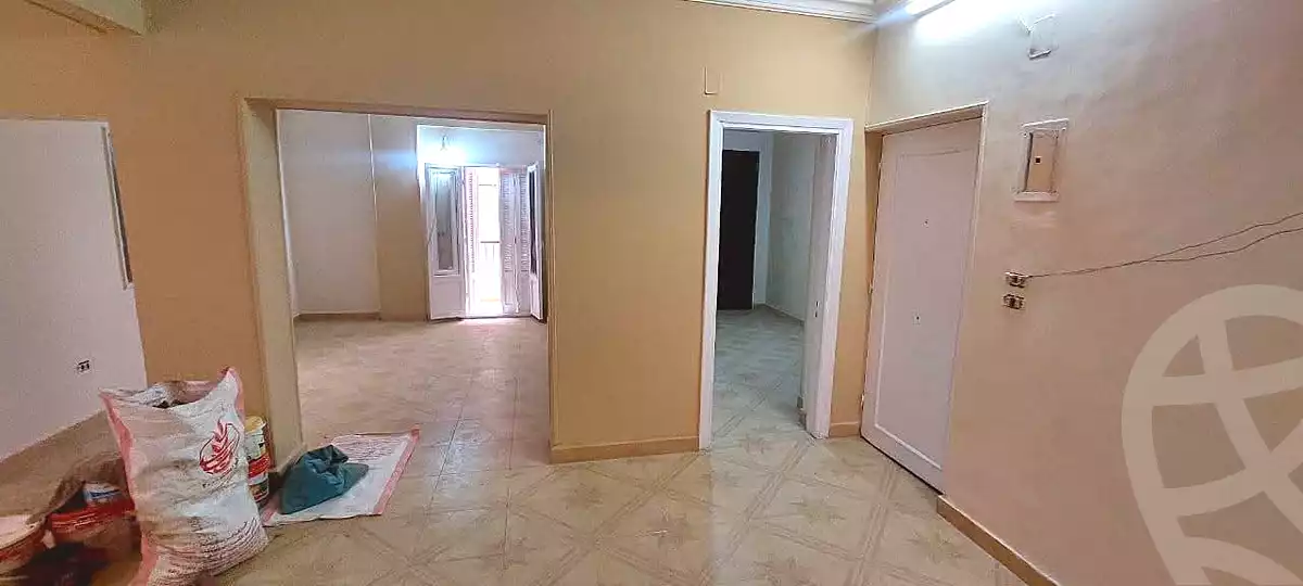 https://aqarmap.com.eg/en/listing/6860935-for-sale-cairo-ain-shams-jsr-lswys-el-arbaeen-st