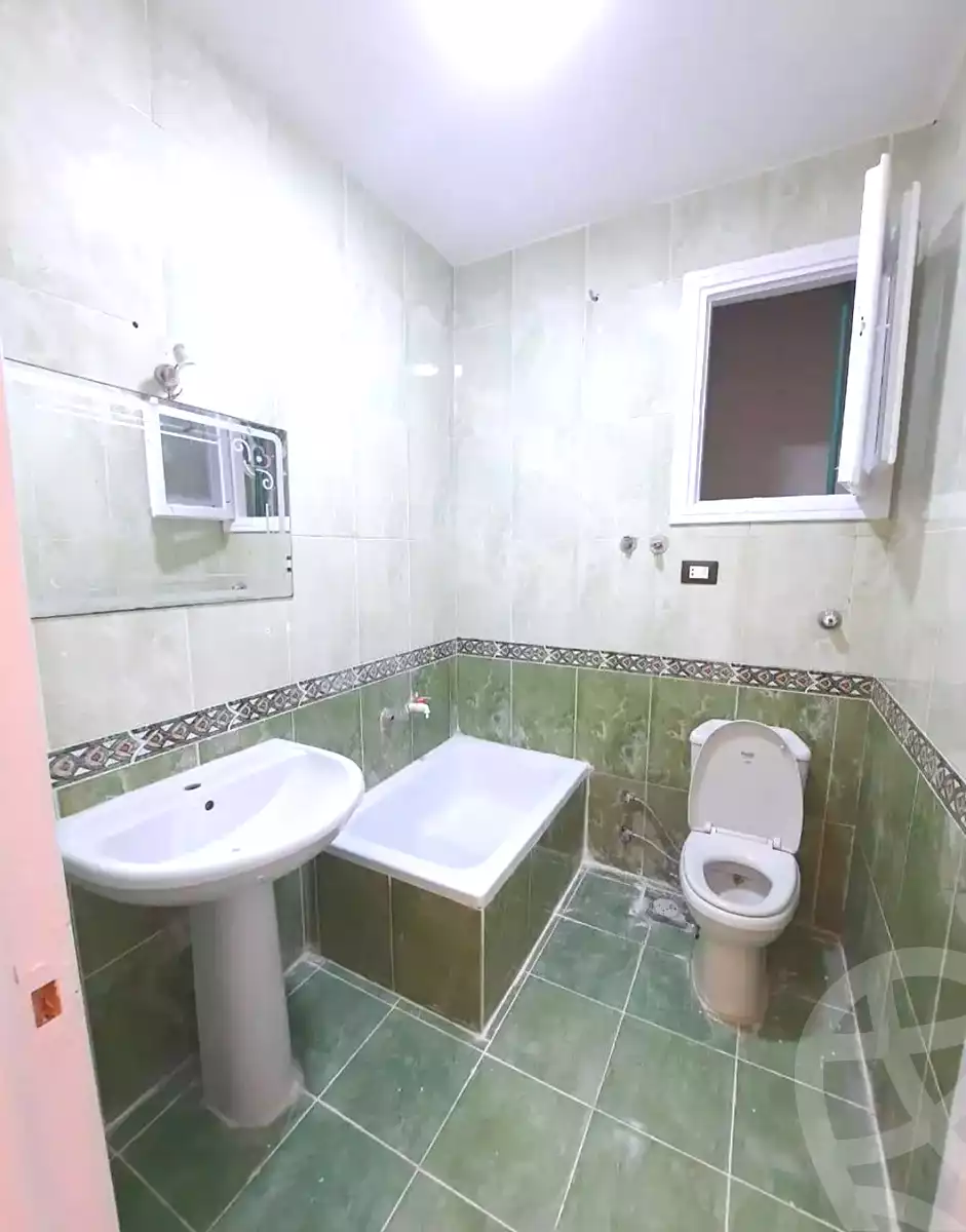 https://aqarmap.com.eg/en/listing/6861088-for-sale-alexandria-al-agamy-shataa-el-nakheel