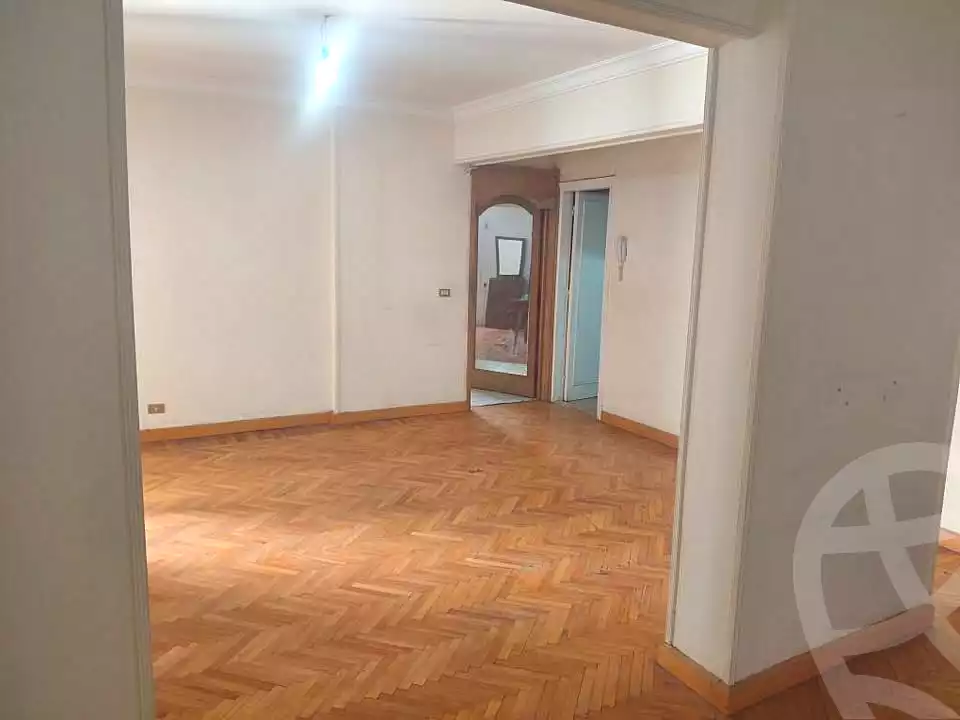 https://aqarmap.com.eg/ar/listing/6861329-for-sale-alexandria-lauran-mohammed-al-eqbal-st