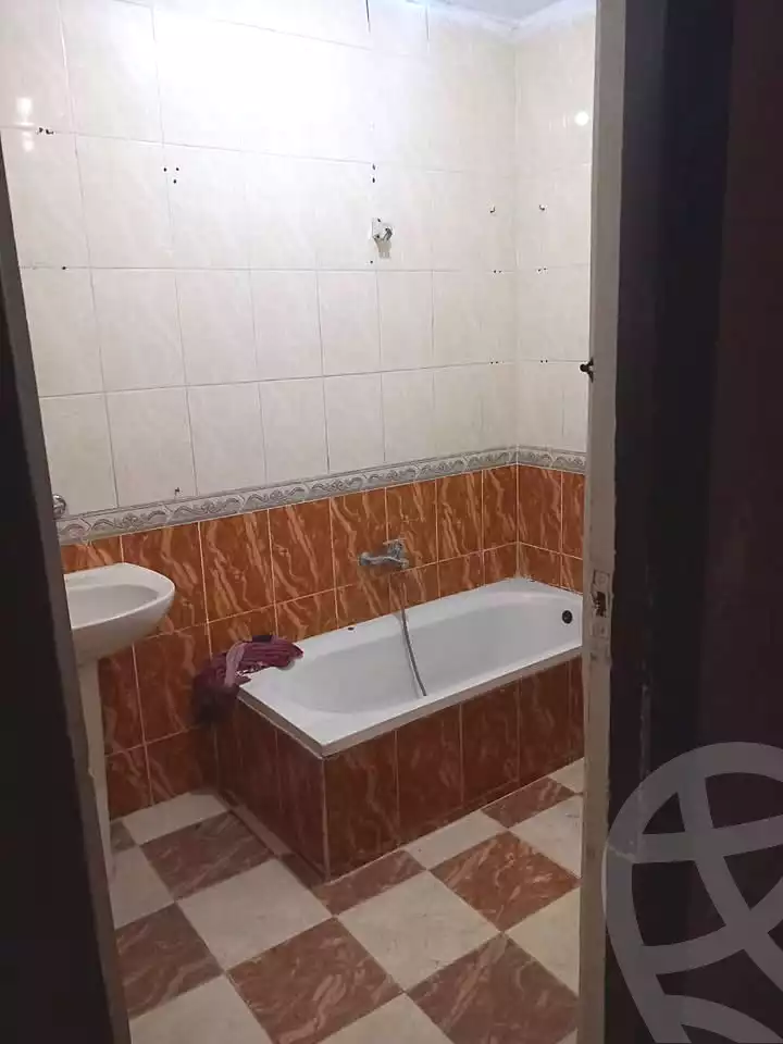 https://aqarmap.com.eg/en/listing/6861564-for-sale-alexandria-el-mandara-mohammed-ateya-st