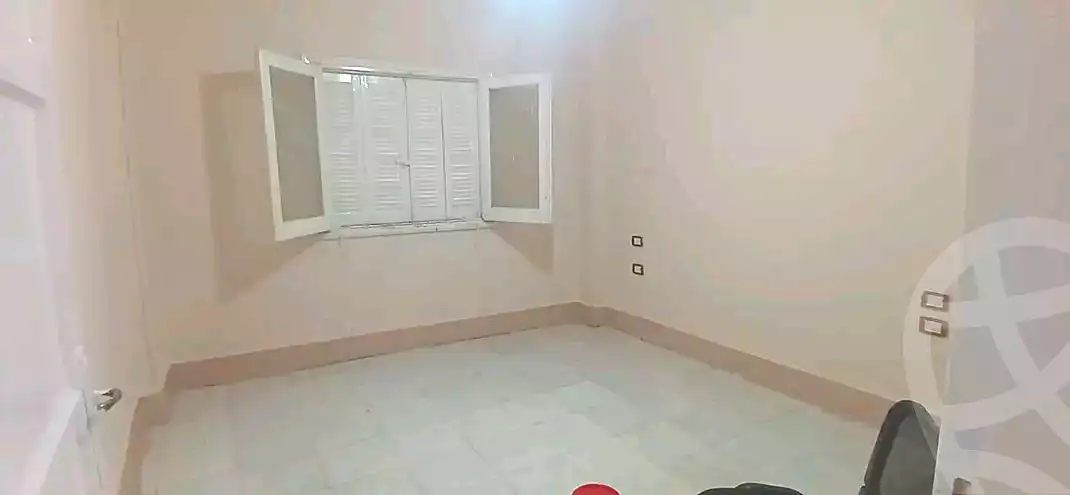 https://aqarmap.com.eg/ar/listing/6860549-for-sale-alexandria-bakoos-cinema-layla-st
