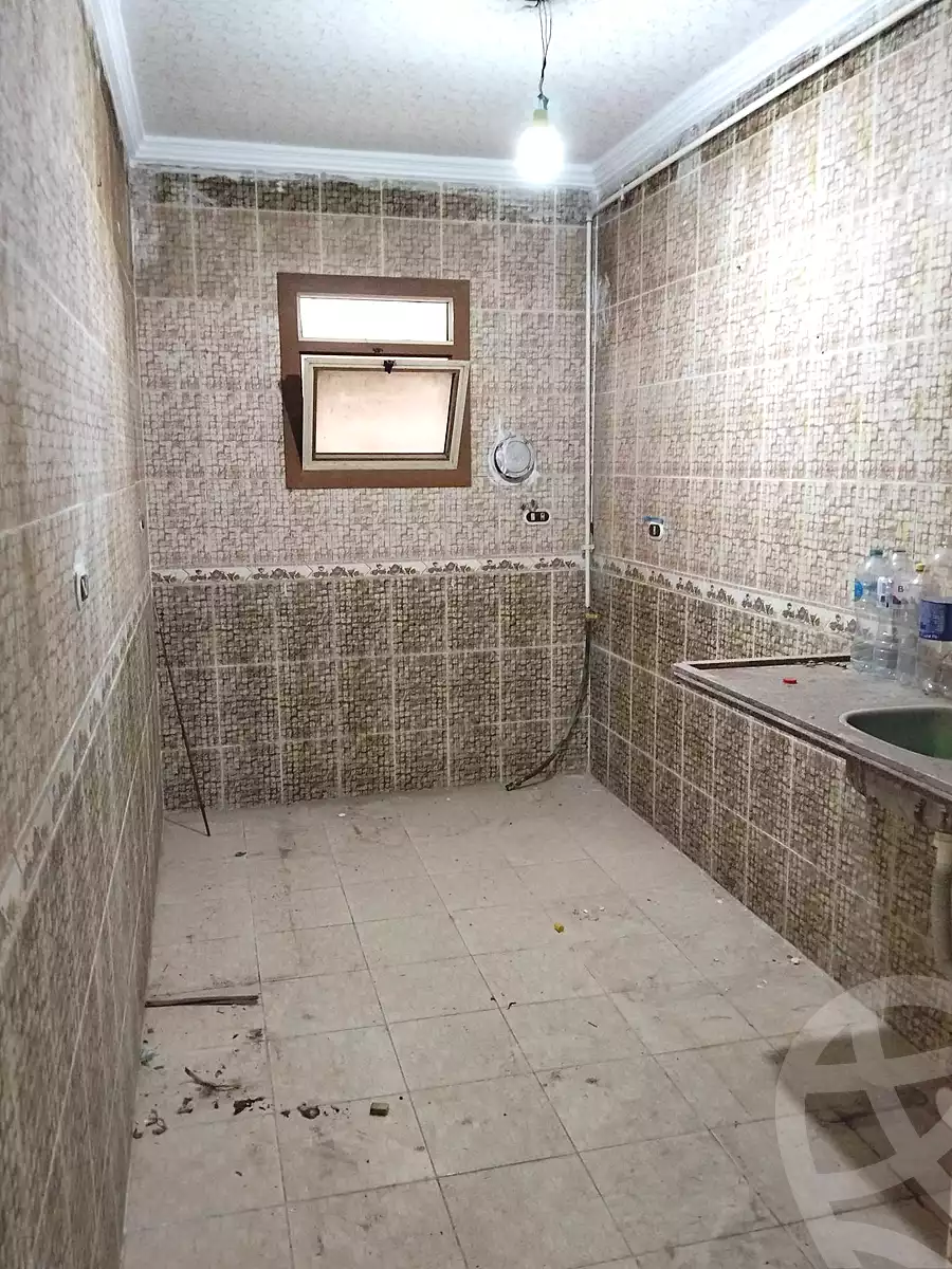 https://aqarmap.com.eg/ar/listing/6862347-for-sale-alexandria-al-agamy-el-hanouvel
