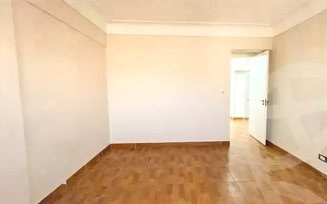 https://aqarmap.com.eg/en/listing/6862774-for-sale-alexandria-moharram-bey