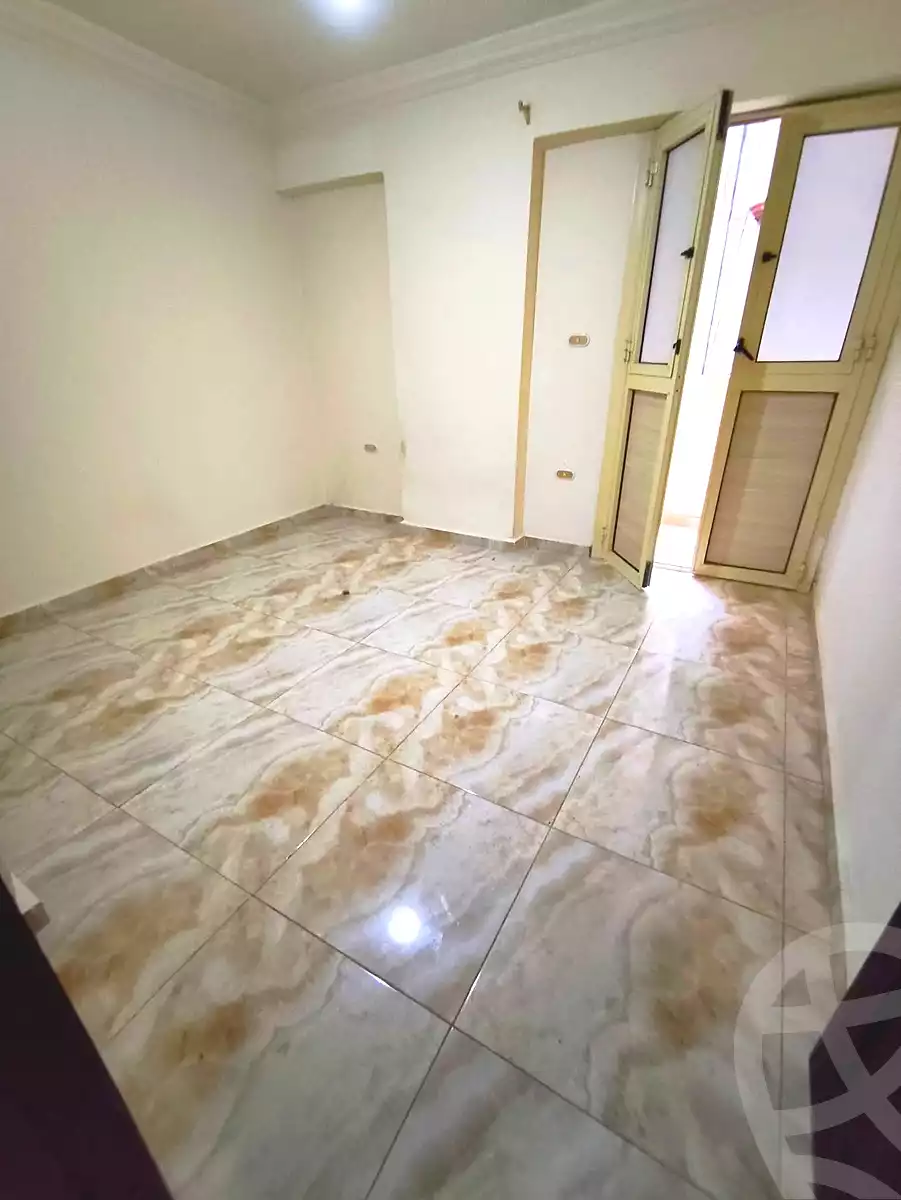 https://aqarmap.com.eg/en/listing/6862861-for-rent-alexandria-el-mandara-alex-el-mandara-qebli