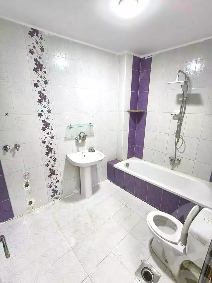 https://aqarmap.com.eg/en/listing/6862938-for-sale-alexandria-lsywf-el-falki