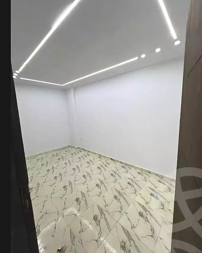 https://aqarmap.com.eg/en/listing/6863012-for-sale-alexandria-lsywf-el-falki