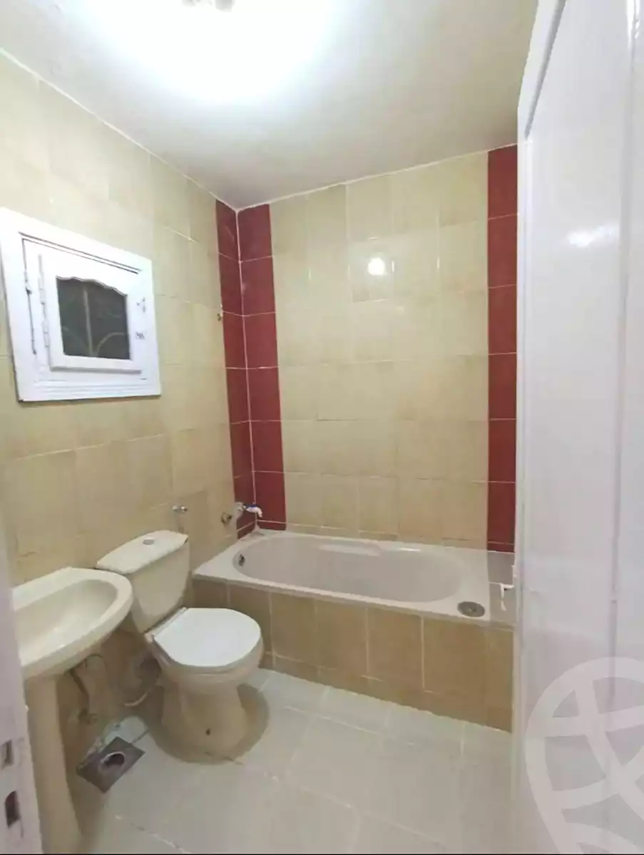 https://aqarmap.com.eg/en/listing/6864295-for-sale-alexandria-al-agamy-shataa-el-nakheel