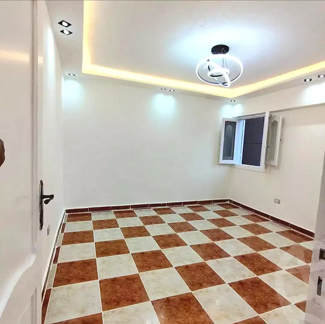 https://aqarmap.com.eg/ar/listing/6864392-for-sale-alexandria-al-agamy-shataa-el-nakheel