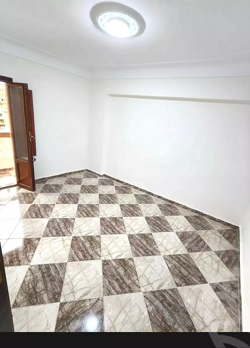 https://aqarmap.com.eg/en/listing/6864505-for-sale-alexandria-lsywf-el-falki