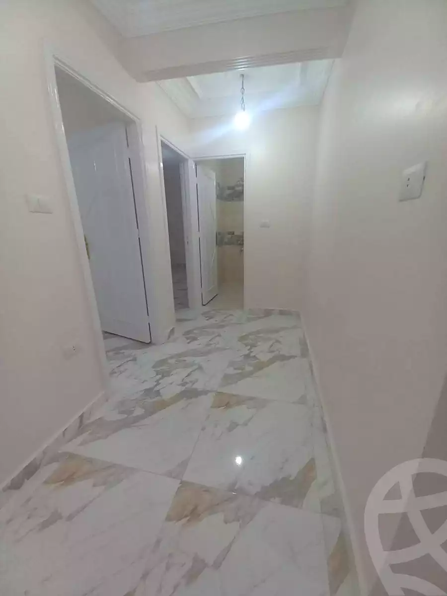 https://aqarmap.com.eg/ar/listing/6864893-for-sale-alexandria-miami-shr-jml-bd-lnsr