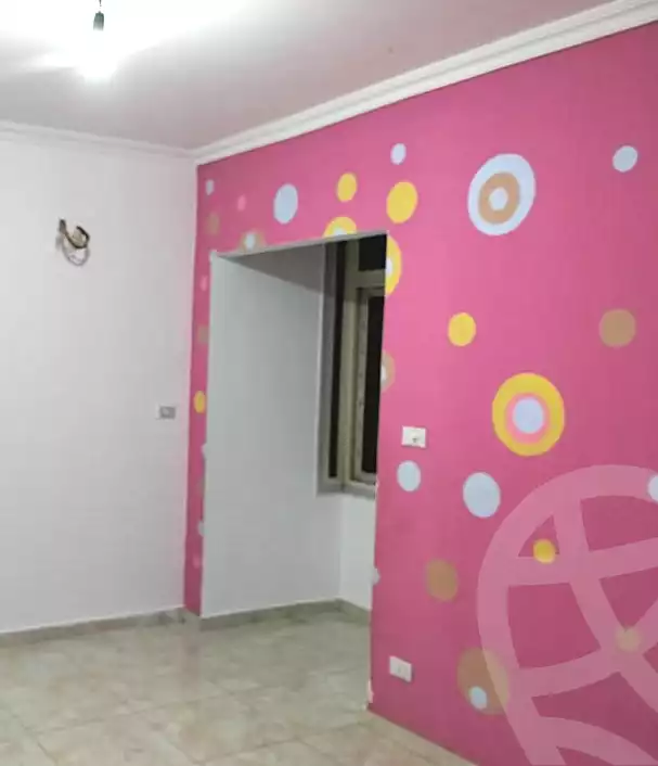 https://aqarmap.com.eg/ar/listing/6865039-for-sale-cairo-helwan-rostom-st