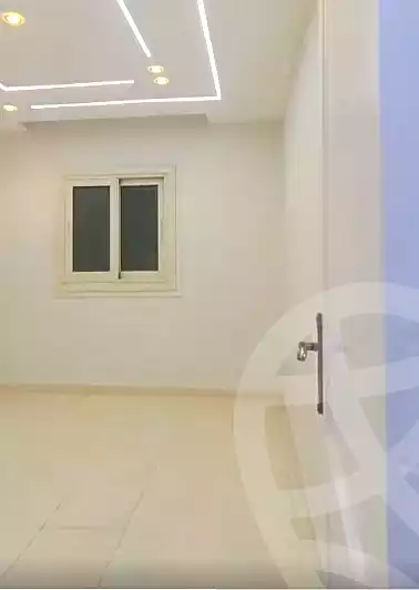 https://aqarmap.com.eg/ar/listing/6865069-for-sale-alexandria-el-asafra-shr-45