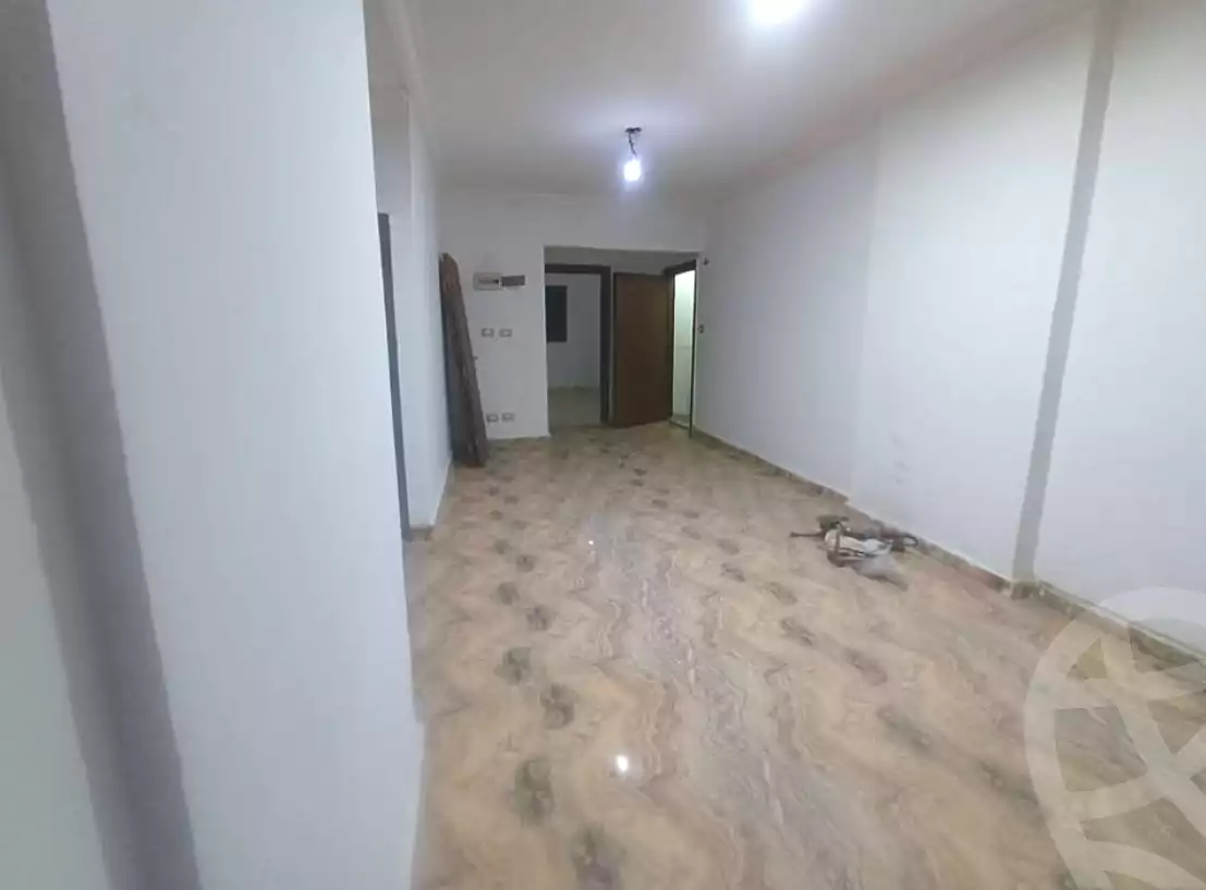 https://aqarmap.com.eg/ar/listing/6865218-for-sale-alexandria-sydy-bshr-sydy-bshr-bhry-shr-khld-bn-lwlyd