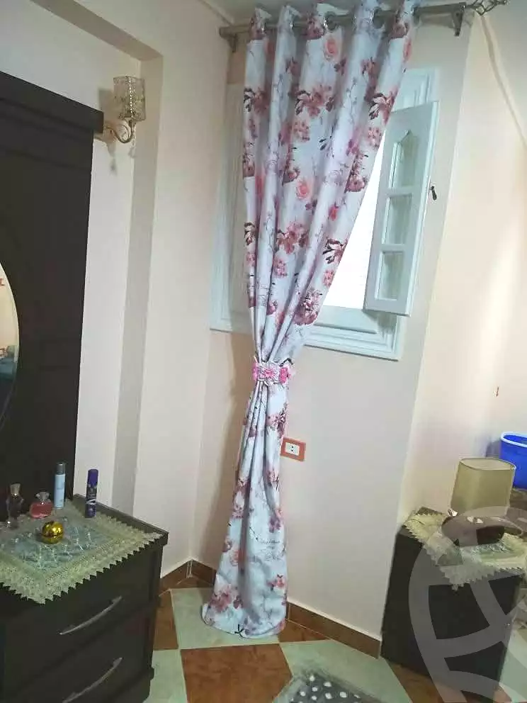 https://aqarmap.com.eg/en/listing/6865331-for-sale-alexandria-lsywf-el-falki