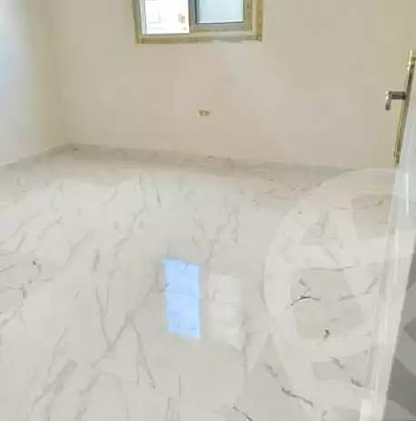 https://aqarmap.com.eg/ar/listing/6865661-for-sale-alexandria-al-agamy-bw-ywsf