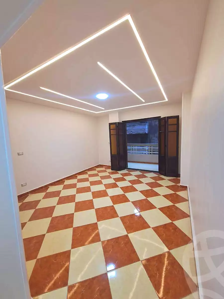 https://aqarmap.com.eg/en/listing/6865772-for-sale-alexandria-sydy-bshr-sydy-bshr-bhry-street-16