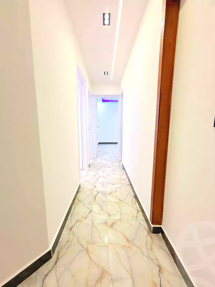 https://aqarmap.com.eg/ar/listing/6865791-for-sale-alexandria-al-agamy-shataa-el-nakheel