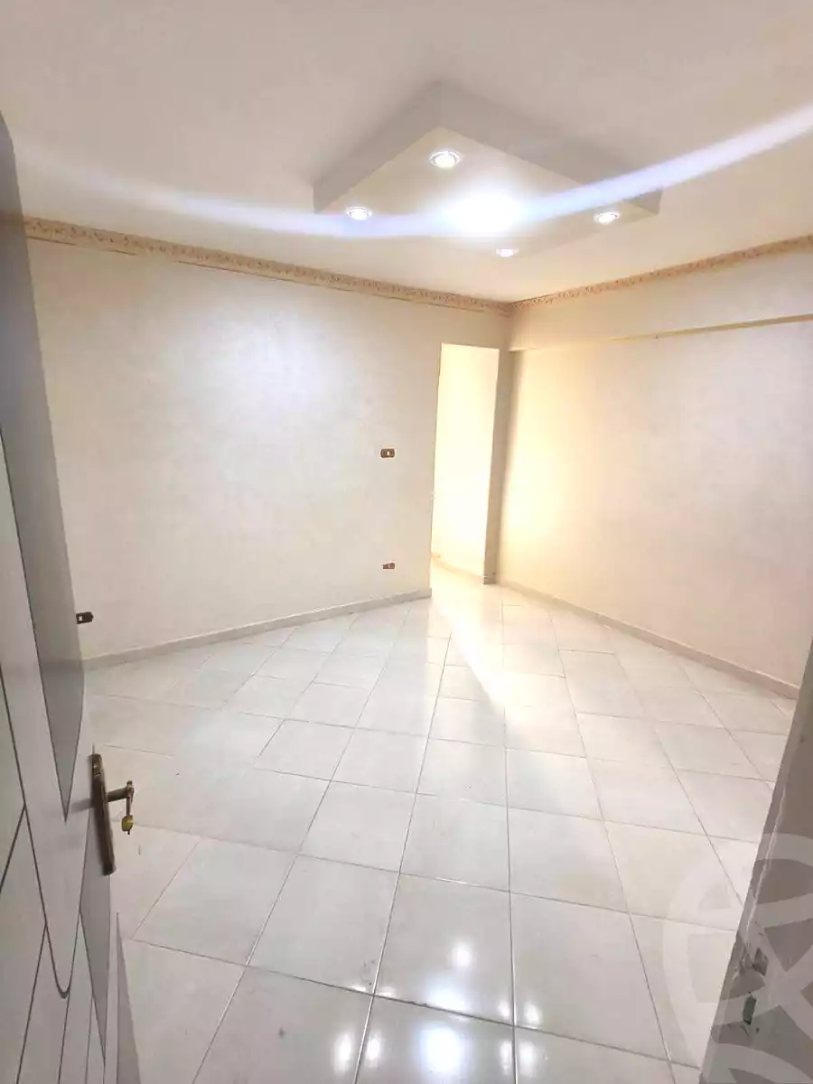 https://aqarmap.com.eg/en/listing/6865799-for-sale-alexandria-lsywf-el-falki