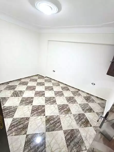 https://aqarmap.com.eg/ar/listing/6865914-for-sale-alexandria-lsywf-el-falki
