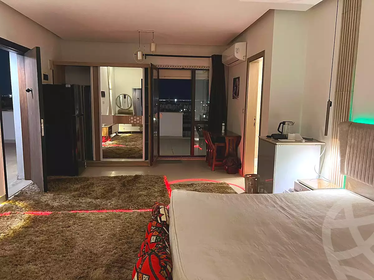 https://aqarmap.com.eg/en/listing/6866229-for-rent-cairo-el-sheikh-zayed-city-compounds-beverly-hills