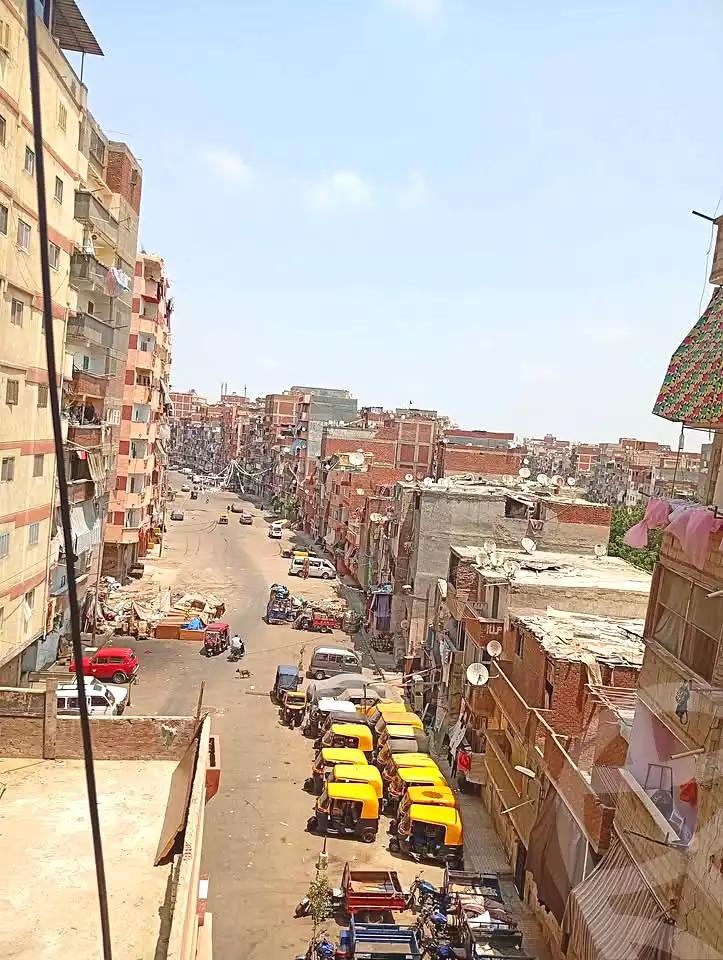 https://aqarmap.com.eg/ar/listing/6866696-for-sale-alexandria-alhadara-new-el-hadra-al-sadat-st