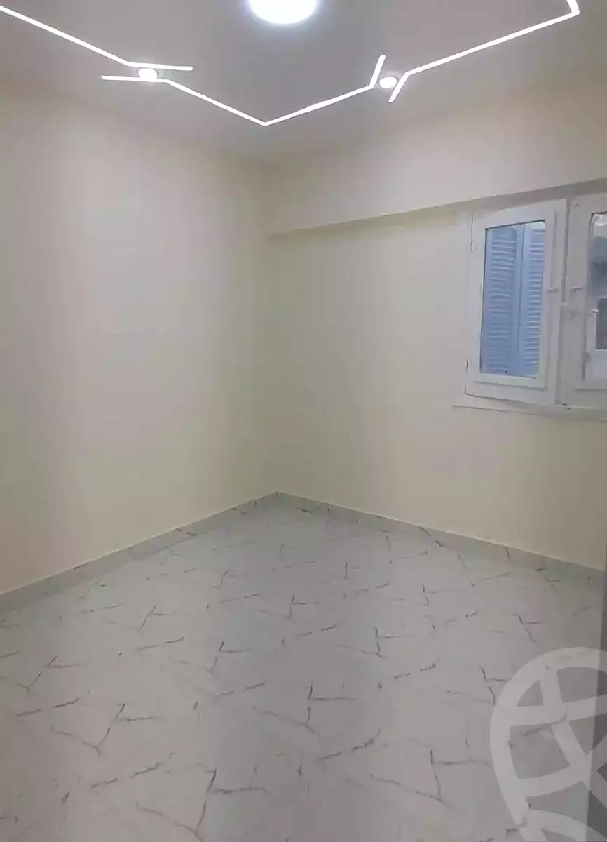 https://aqarmap.com.eg/ar/listing/6867055-for-sale-alexandria-al-agamy-lbytsh-shahr-al-assal-st