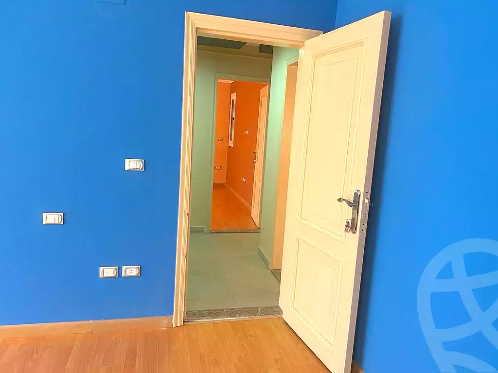 https://aqarmap.com.eg/ar/listing/6867018-for-sale-cairo-new-cairo-el-narges-el-narges-omarat-gamal-kamel-st