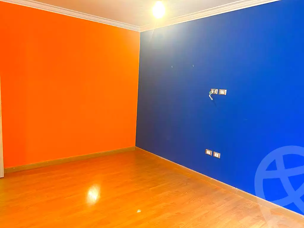 https://aqarmap.com.eg/ar/listing/6867018-for-sale-cairo-new-cairo-el-narges-el-narges-omarat-gamal-kamel-st
