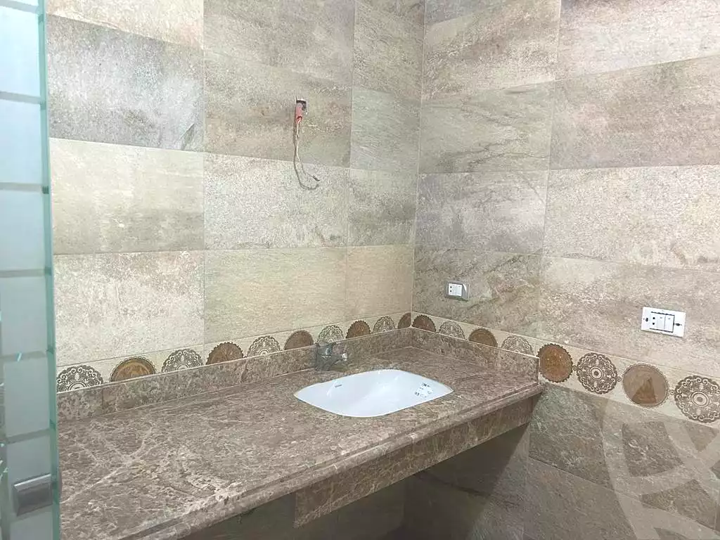 https://aqarmap.com.eg/ar/listing/6867018-for-sale-cairo-new-cairo-el-narges-el-narges-omarat-gamal-kamel-st
