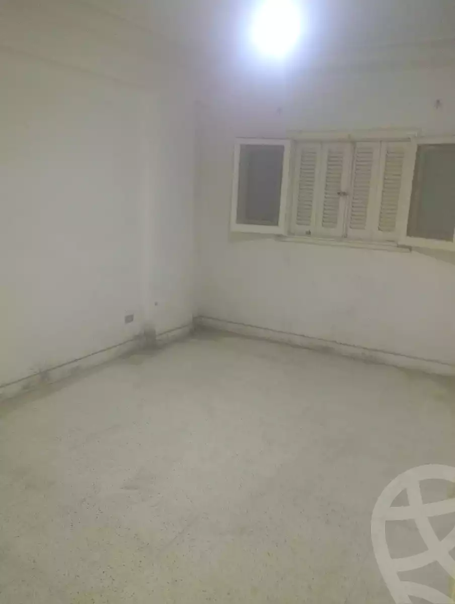 https://aqarmap.com.eg/ar/listing/6867377-for-sale-alexandria-al-agamy-lbytsh-abd-el-fattah-el-talkhawy