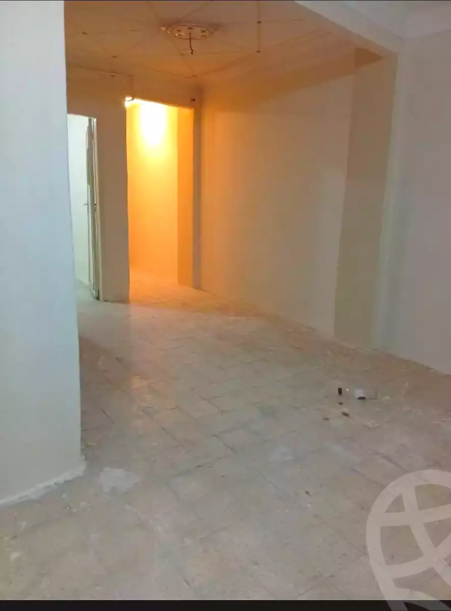 https://aqarmap.com.eg/ar/listing/6867421-for-sale-alexandria-el-asafra-shr-45